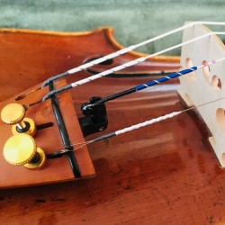 Breakage at the ball